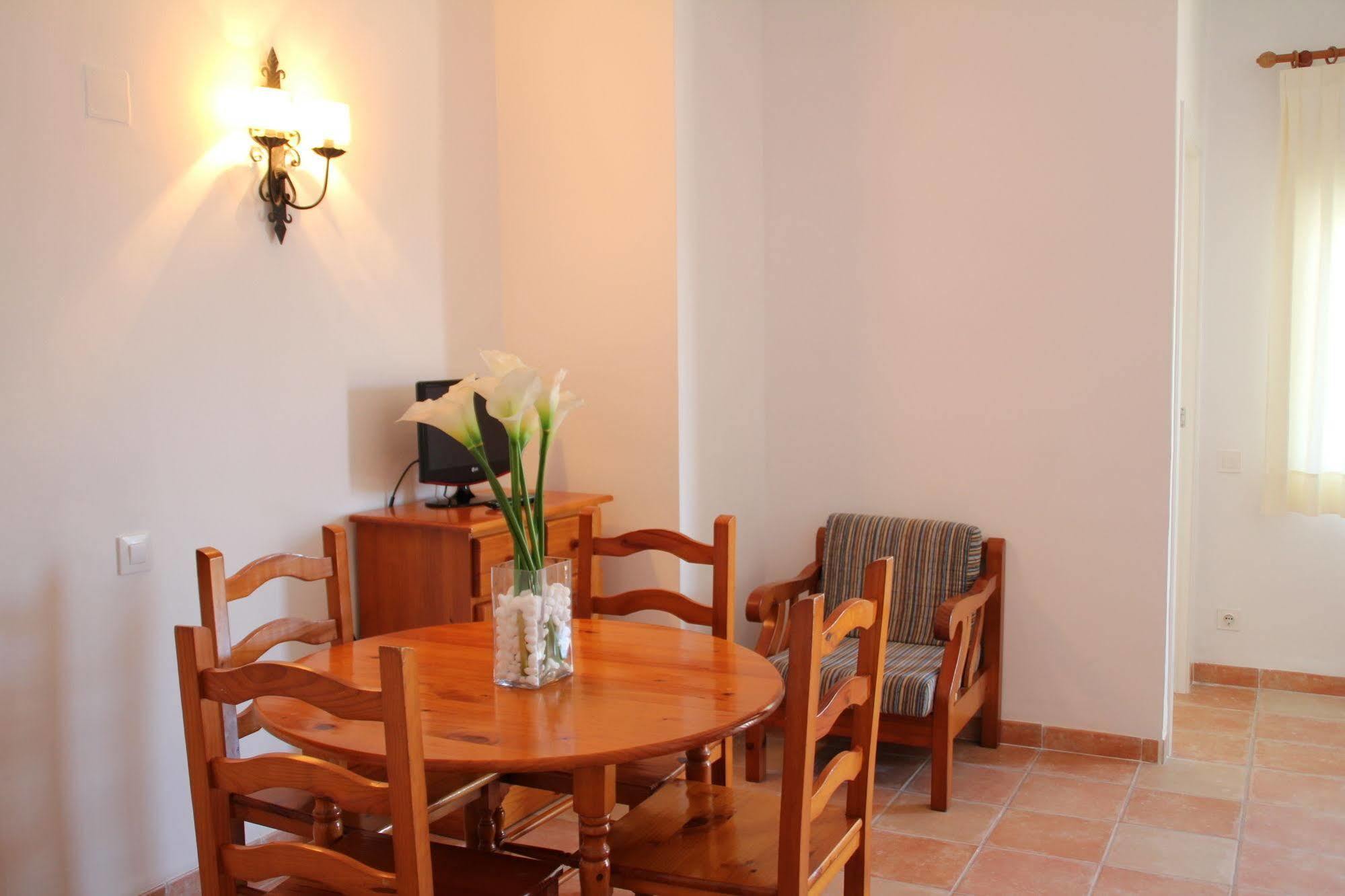 מלון Jávea Bungalows El Arenal מראה חיצוני תמונה