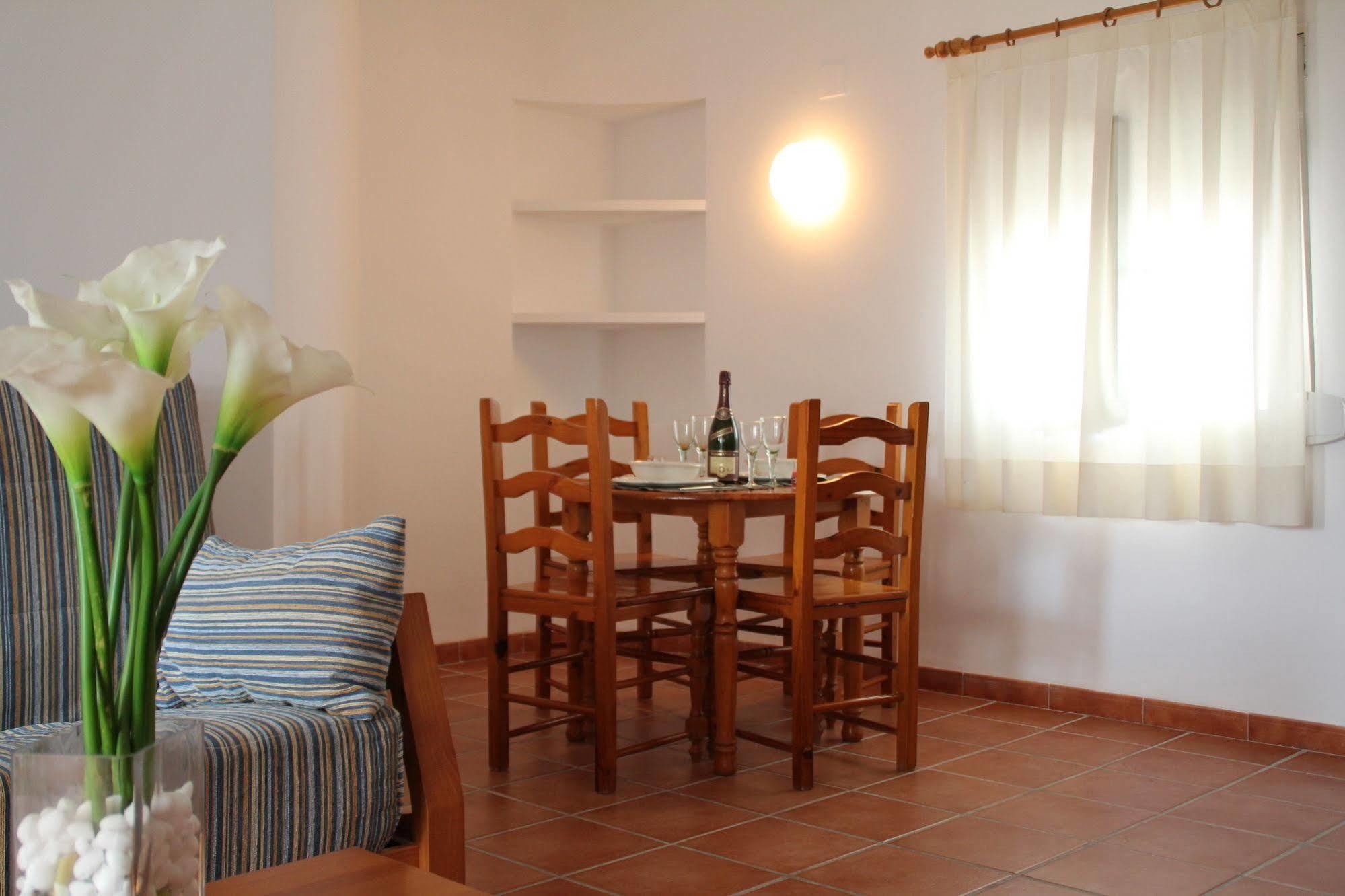 מלון Jávea Bungalows El Arenal מראה חיצוני תמונה