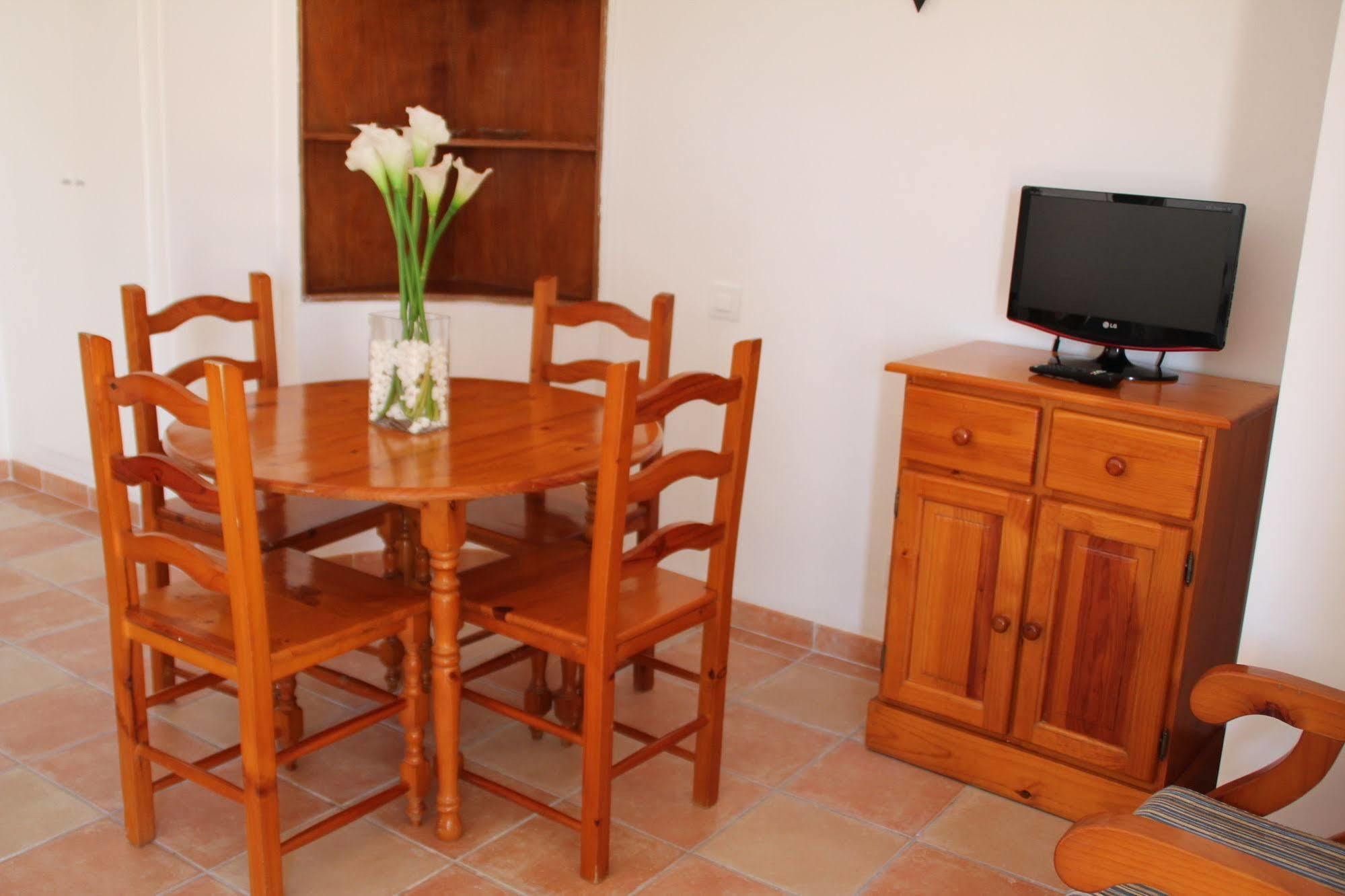 מלון Jávea Bungalows El Arenal מראה חיצוני תמונה