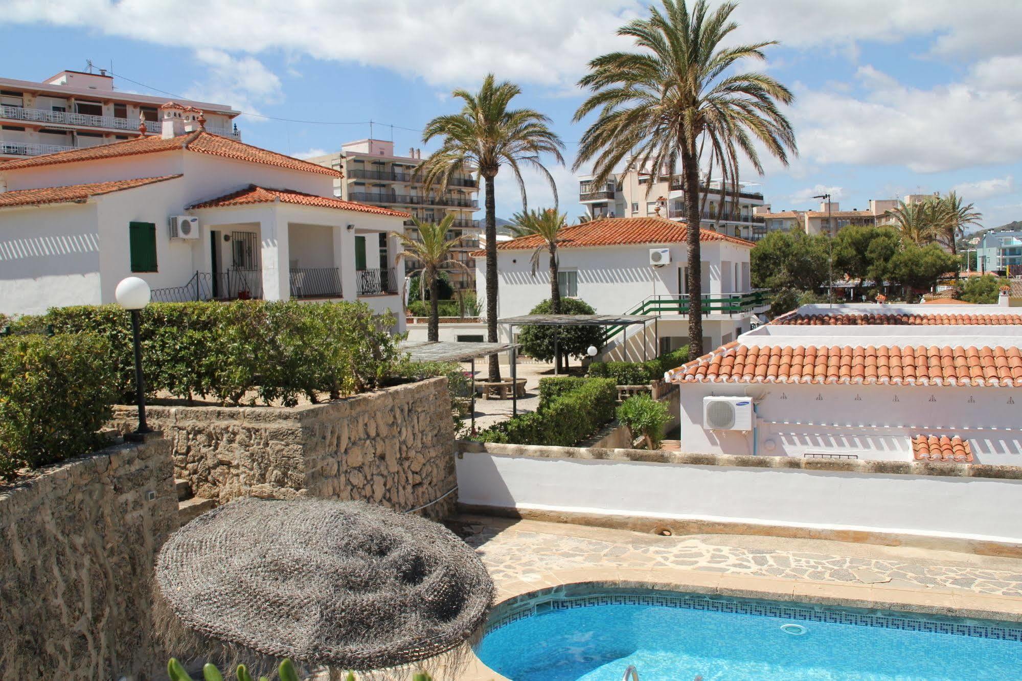 מלון Jávea Bungalows El Arenal מראה חיצוני תמונה